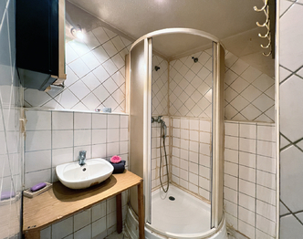 Koupelna - Prodej bytu 1+1 v družstevním vlastnictví 38 m², Nejdek