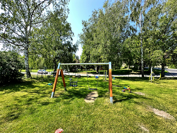 Prodej pozemku 783 m², Zvoleněves