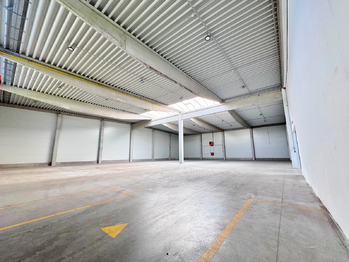 Pronájem skladovacích prostor 827 m², České Budějovice