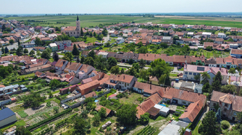 Prodej domu 200 m², Velké Bílovice