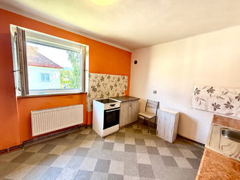 Prodej bytu 2+1 v osobním vlastnictví 59 m², Rožnov pod Radhoštěm