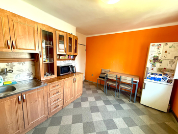 Prodej bytu 2+1 v osobním vlastnictví 59 m², Rožnov pod Radhoštěm
