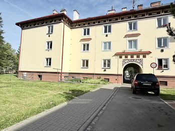 Prodej bytu 2+1 v osobním vlastnictví 59 m², Rožnov pod Radhoštěm