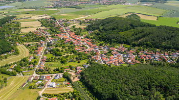 snímek z dronu - Prodej pozemku 1083 m², Sentice