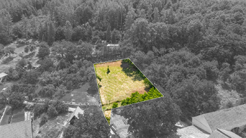 vyznačení pozemku v terénu foto 2 - Prodej pozemku 1083 m², Sentice