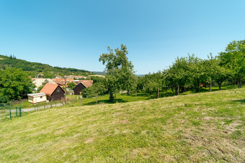 výhled z pozemku foto 4 - Prodej pozemku 1083 m², Sentice