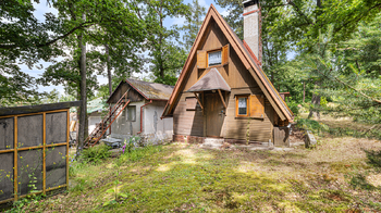Prodej pozemku 606 m², Zvole