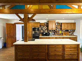 Prodej domu 350 m², Hošťka