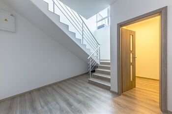 Pronájem bytu 4+kk v osobním vlastnictví 100 m², Praha 10 - Vršovice