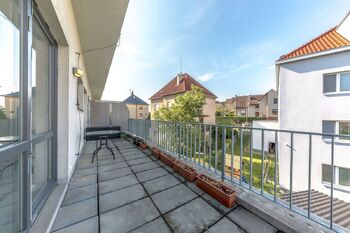 Pronájem bytu 4+kk v osobním vlastnictví 100 m², Praha 10 - Vršovice