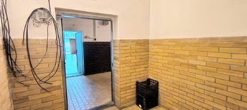 Pronájem obchodních prostor 144 m², Praha 8 - Kobylisy