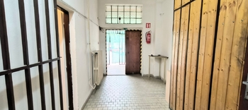 Pronájem obchodních prostor 144 m², Praha 8 - Kobylisy