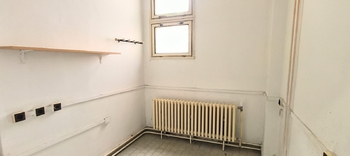 Pronájem obchodních prostor 144 m², Praha 8 - Kobylisy