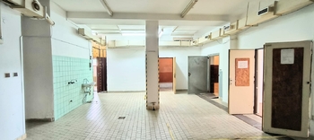 Pronájem obchodních prostor 144 m², Praha 8 - Kobylisy