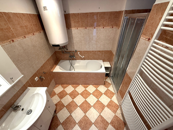 Prodej domu 109 m², Dřínov