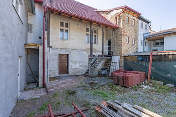 Prodej domu 686 m², Bučovice