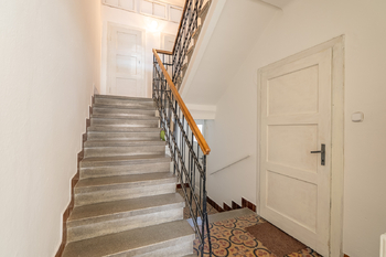 Prodej domu 686 m², Bučovice
