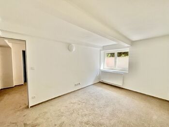 Pronájem bytu 2+1 v osobním vlastnictví 60 m², Praha 6 - Břevnov