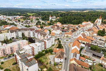 Pohled z dronu - Prodej domu 300 m², Blatná