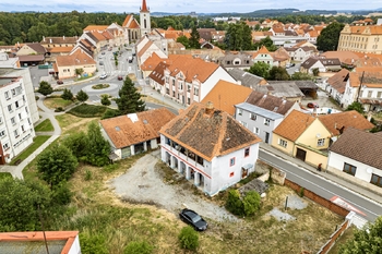 Pohled z dronu - Prodej domu 300 m², Blatná