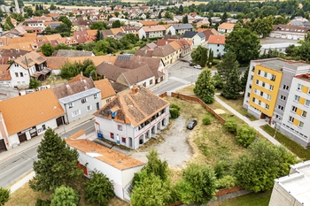 Pohled z dronu - Prodej domu 300 m², Blatná