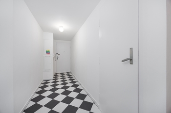 Předsíň - Pronájem bytu 3+kk v osobním vlastnictví 78 m², Praha 5 - Malá Strana
