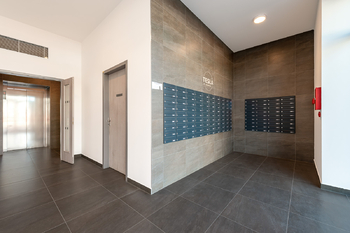 Pronájem kancelářských prostor 31 m², Praha 9 - Hloubětín