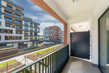 Pronájem kancelářských prostor 31 m², Praha 9 - Hloubětín