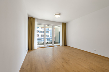Pronájem kancelářských prostor 31 m², Praha 9 - Hloubětín