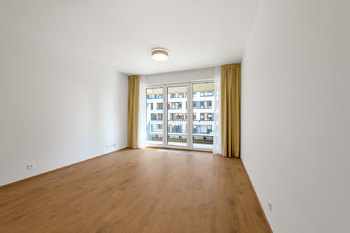 Pronájem kancelářských prostor 31 m², Praha 9 - Hloubětín