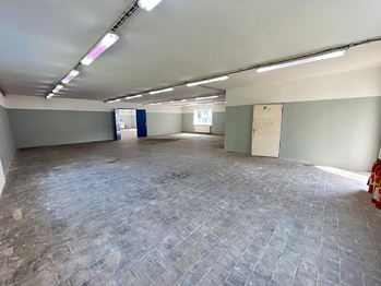 Pronájem výrobních prostor 273 m², Vsetín