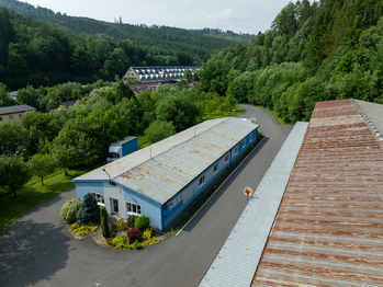 Pronájem výrobních prostor 273 m², Vsetín