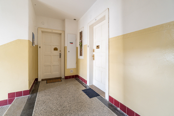 Prodej bytu 2+kk v osobním vlastnictví 53 m², Praha 3 - Vinohrady
