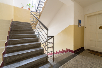 Prodej bytu 2+kk v osobním vlastnictví 53 m², Praha 3 - Vinohrady