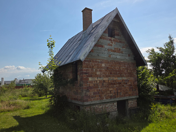 Prodej pozemku 425 m², Pardubice