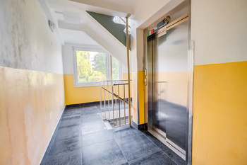 Prodej bytu 2+kk v osobním vlastnictví 46 m², Praha 5 - Stodůlky