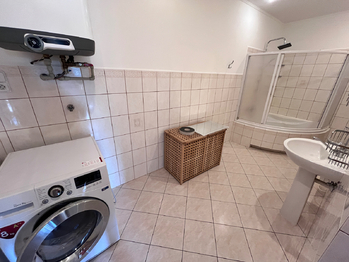 Pronájem bytu 2+1 v osobním vlastnictví 92 m², Pelhřimov
