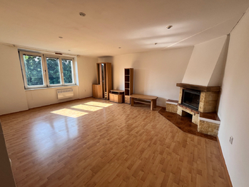 Pronájem bytu 2+1 v osobním vlastnictví 92 m², Pelhřimov