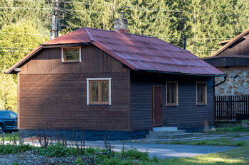 Prodej kancelářských prostor 115 m², Bílá