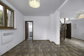 Prodej kancelářských prostor 115 m², Bílá