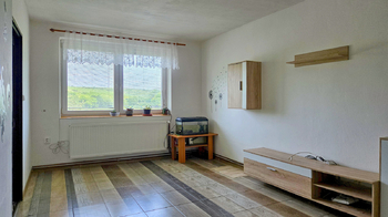 Obývací pokoj - Prodej bytu 3+1 v družstevním vlastnictví 98 m², Klobouky u Brna