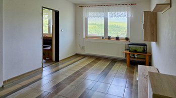 Obývací pokoj - Prodej bytu 3+1 v družstevním vlastnictví 98 m², Klobouky u Brna