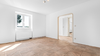 Prodej bytu 3+1 v osobním vlastnictví 100 m², Zdice