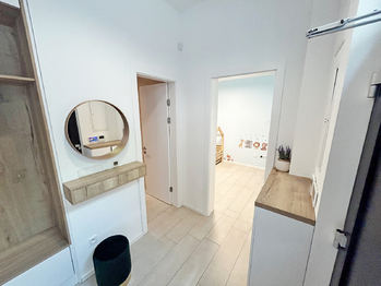 Pronájem bytu 3+kk v osobním vlastnictví 136 m², Praha 4 - Modřany