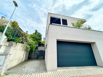 Pronájem bytu 3+kk v osobním vlastnictví 136 m², Praha 4 - Modřany