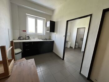 Pronájem kancelářských prostor 21 m², Praha 9 - Horní Počernice
