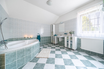 Prodej domu 151 m², Mochtín