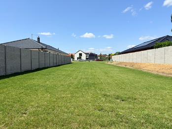 Prodej pozemku 754 m², Cvrčovice