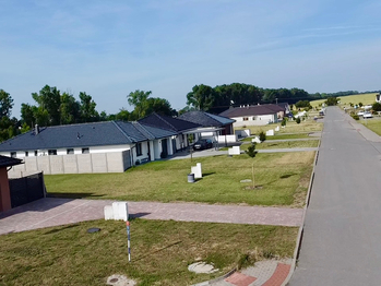 Prodej pozemku 754 m², Cvrčovice