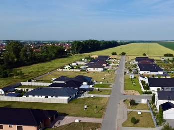 Prodej pozemku 754 m², Cvrčovice